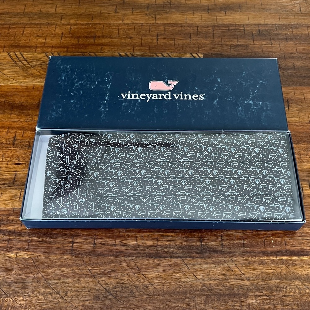 NWT Vineyard Vines Navy &White Patterned Set Cummerbund & Bow Tie Constellation